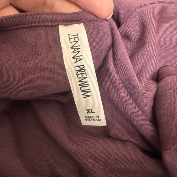 Plum Sleeveless Crew Neck Dress With Pockets - Picture 5 of 5